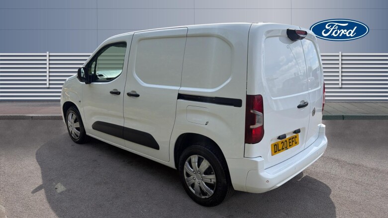 Vauxhall Combo Cargo Combo L1 Diesel 2000 1.5 Turbo D 100ps H1 Sportive Van